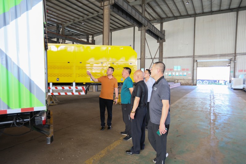 Relevant leaders of Leting County Agricultural and Rural Bureau visited Scarlett for investigation